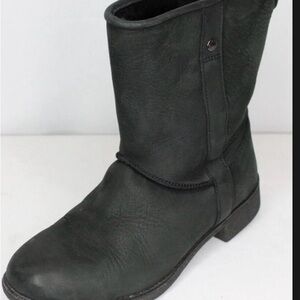 Abeo Burlington boots genuine sheepskin linings size 7 very good condition